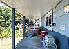 Image Back porch/Hot tub