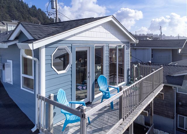 Image Upper deck off master bedroom