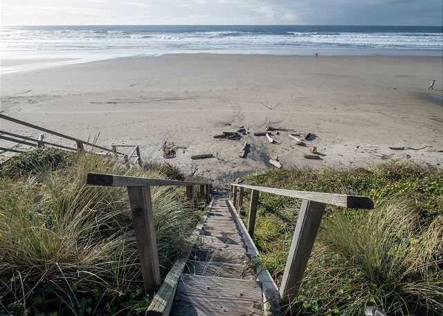 Image Beach stairs