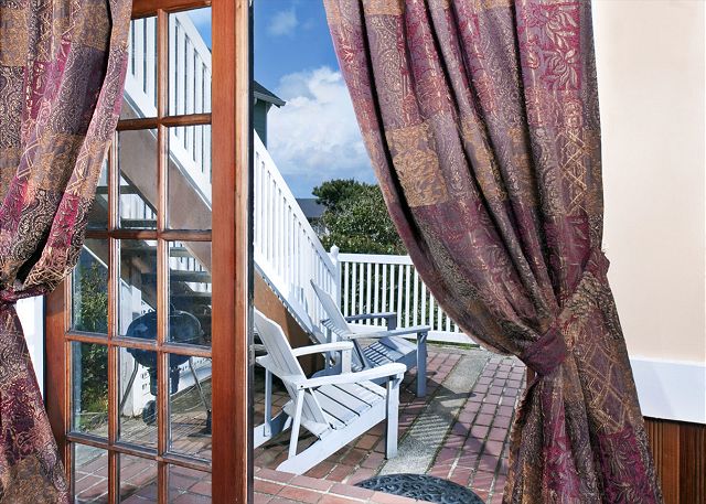 Image bedroom french door