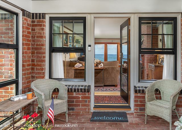 Image Lovely details as you enter The Jetty Avenue Cottage!