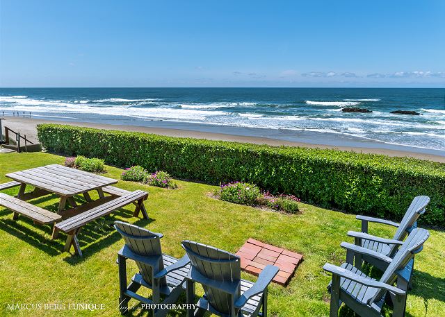 Image Oceanfront Yard