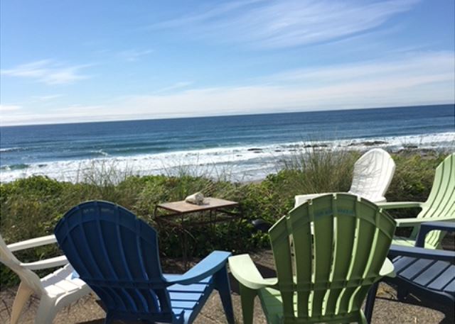 Image Relax on this ocean front patio