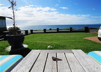 Blue Horizon, Onetangi