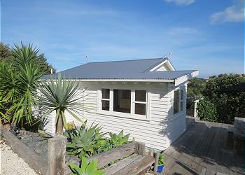 Tiri View Cottage, Oneroa
