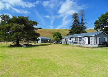 Te Matuku Bay Cottage, Orapiu