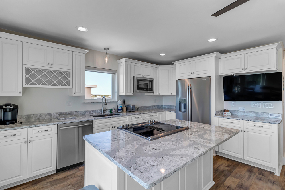 Salt Therapy N - Coastal escape w/ beach access | Photo 12