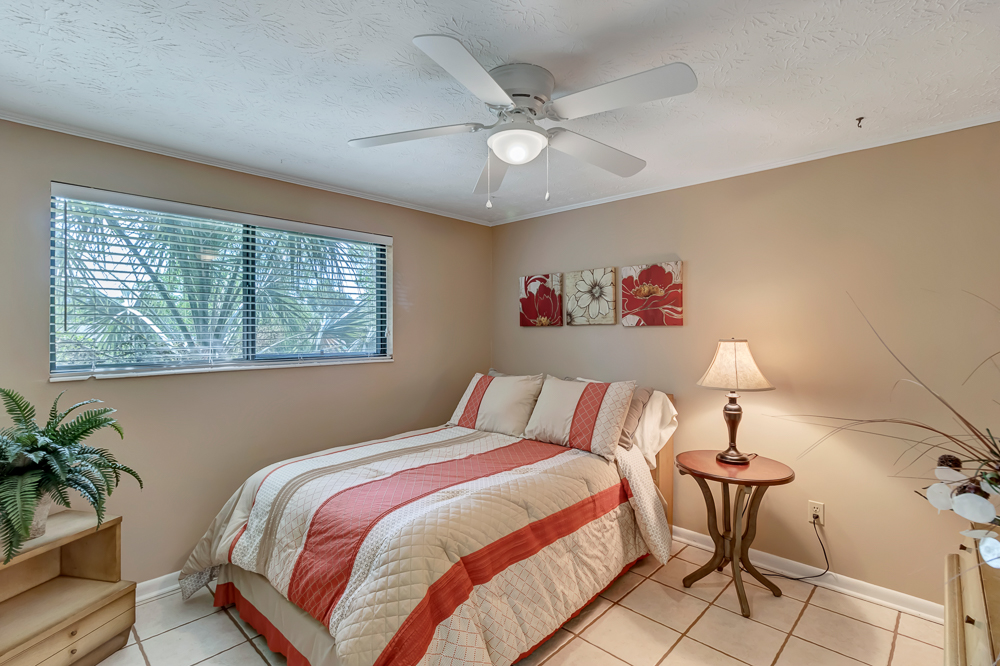 Shady Oaks - Breezy retreat w patio & beach access | Photo 23