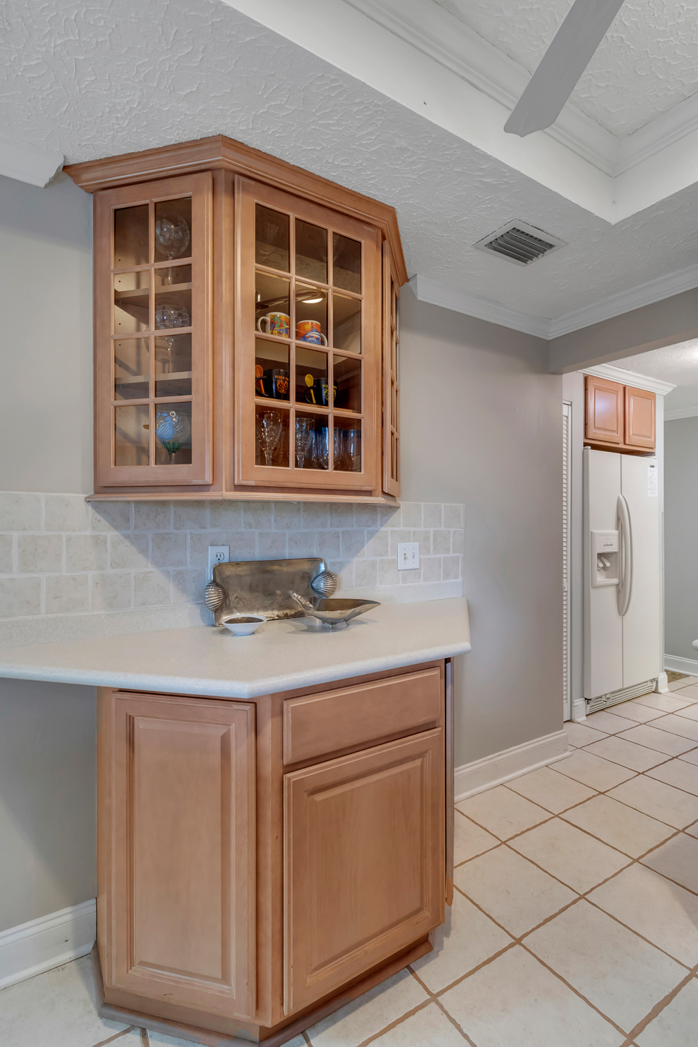 Shady Oaks - Breezy retreat w patio & beach access | Photo 13