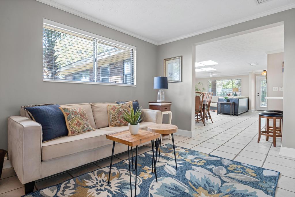Shady Oaks - Breezy retreat w patio & beach access | Photo 21