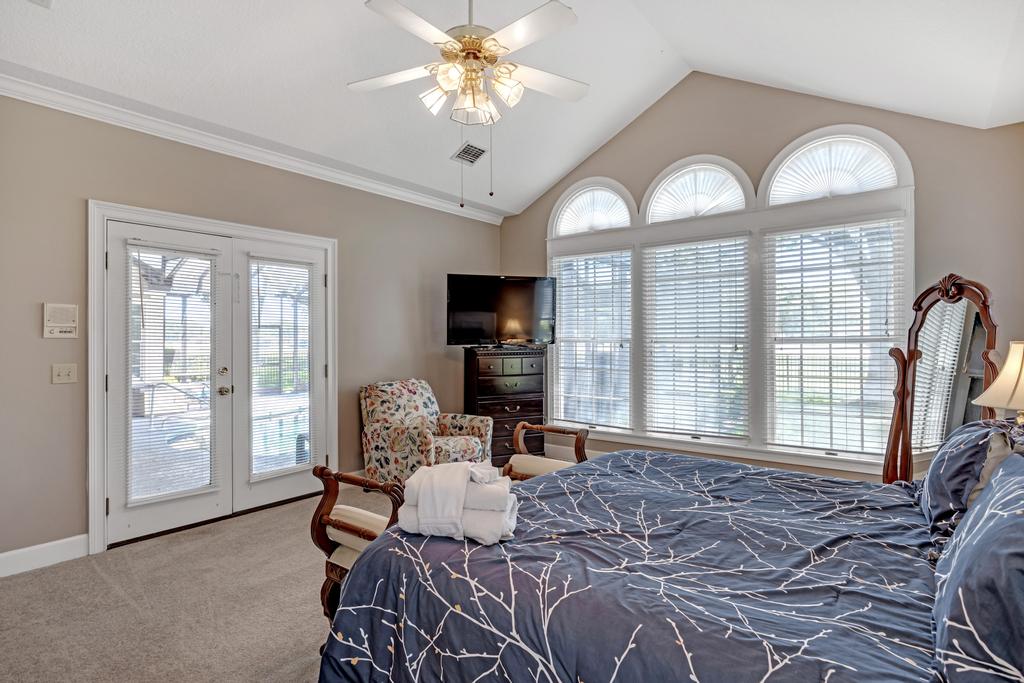 Club Views - Pet-friendly 5BR w/ pool & BBQ patio | Photo 19