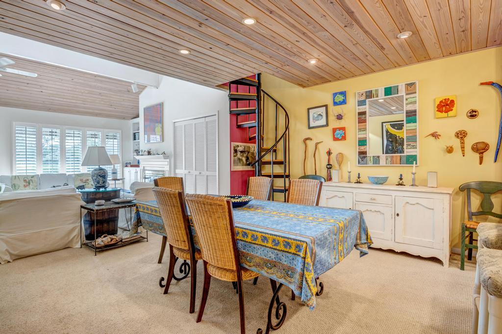 Fishermans Recess - 3BR condo w lake views & lanai | Photo 8