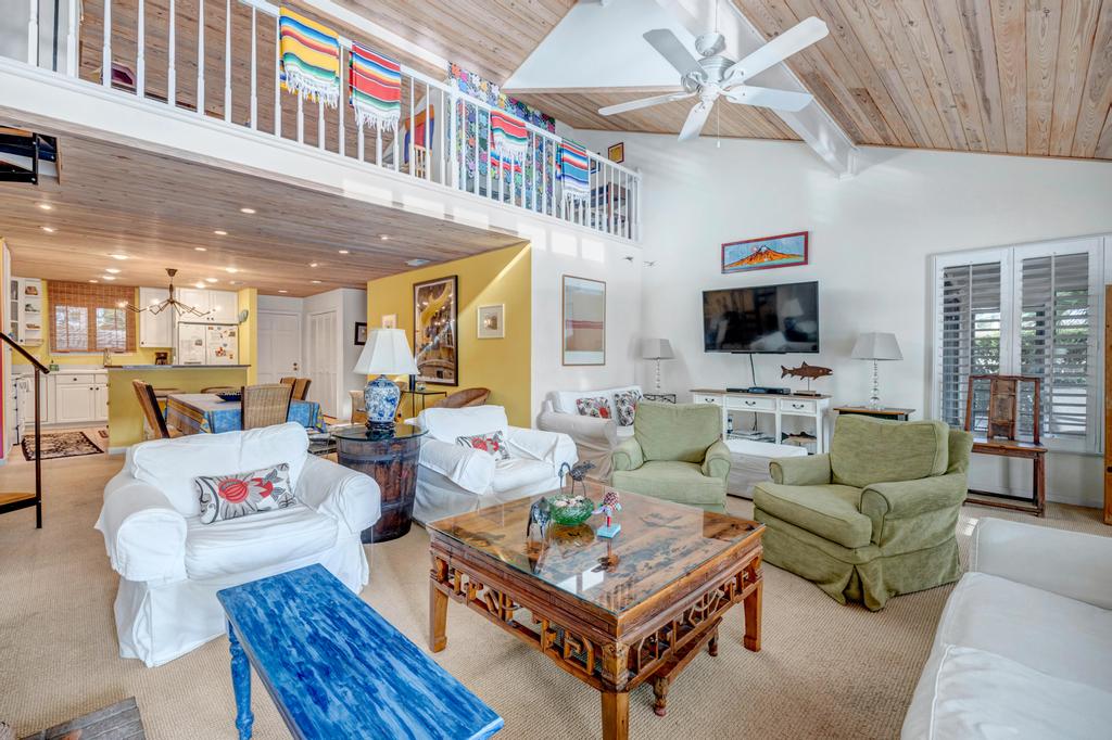 Fishermans Recess - 3BR condo w lake views & lanai | Photo 15