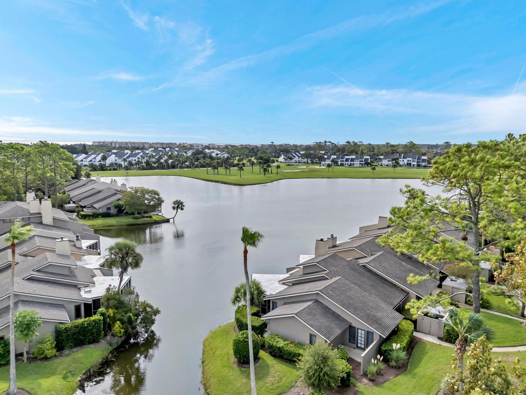 Fishermans Recess - 3BR condo w lake views & lanai | Photo 38