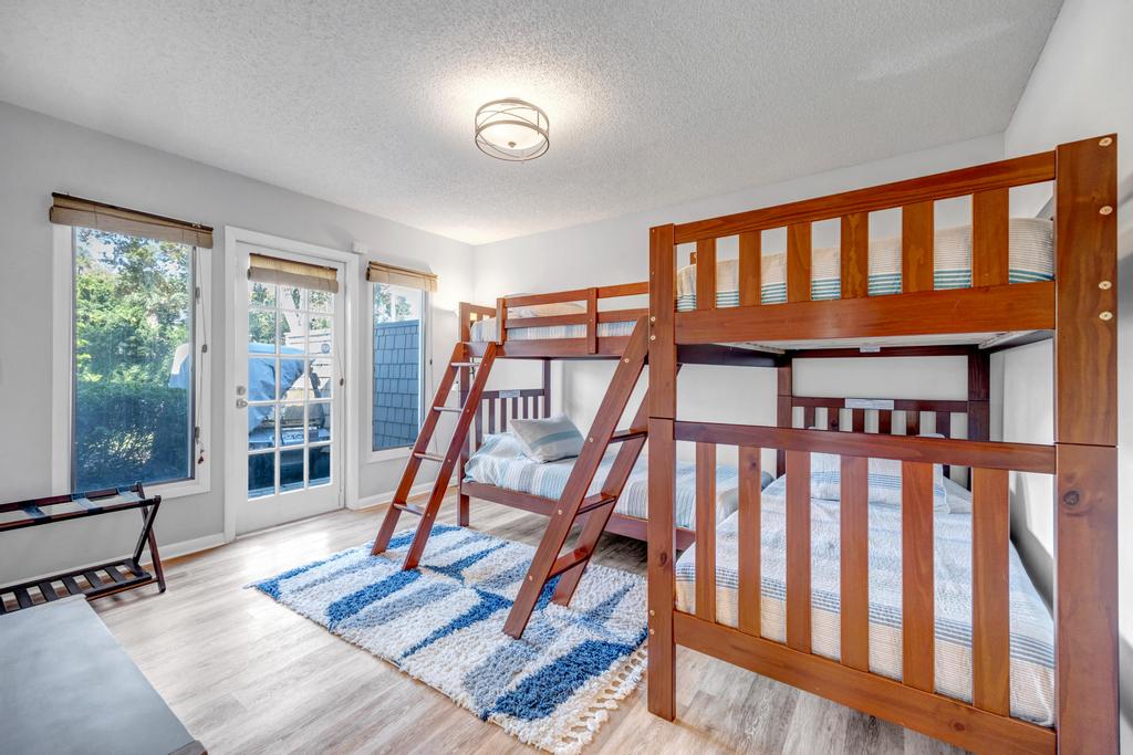 Beach-2-Green - 3BR condo w/ golf views & pool | Photo 25