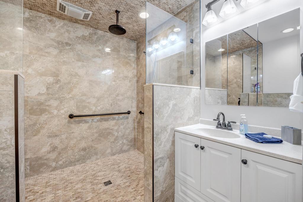 Beach-2-Green - 3BR condo w/ golf views & pool | Photo 19