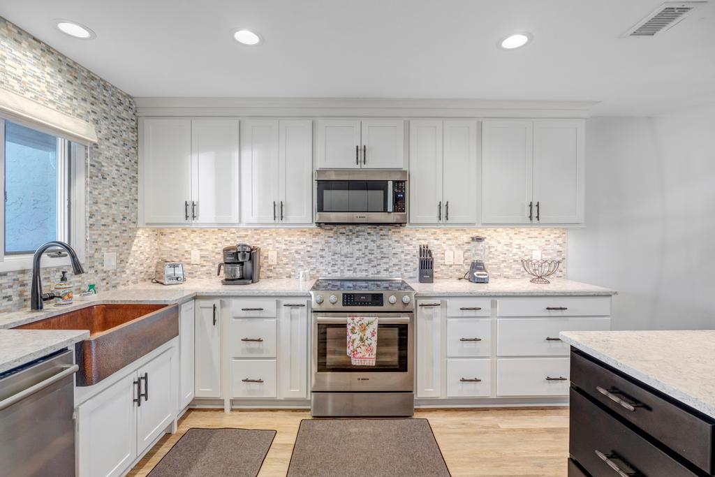 Beach-2-Green - 3BR condo w/ golf views & pool | Photo 6