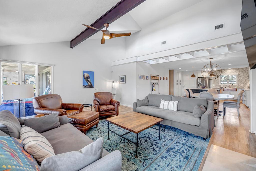 Beach-2-Green - 3BR condo w/ golf views & pool | Photo 15