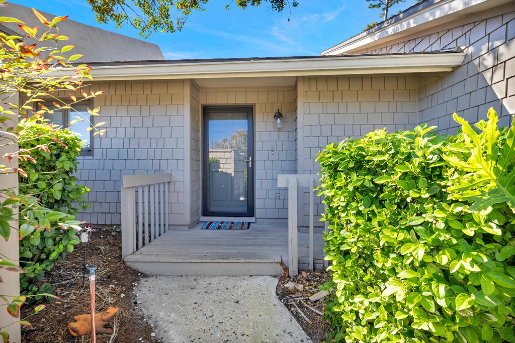 Beach-2-Green - 3BR condo w/ golf views & pool | Photo 4