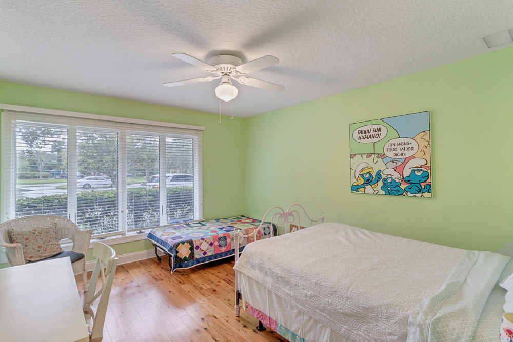 Seaclusion - Spacious condo w/ lanai & pool | Photo 9