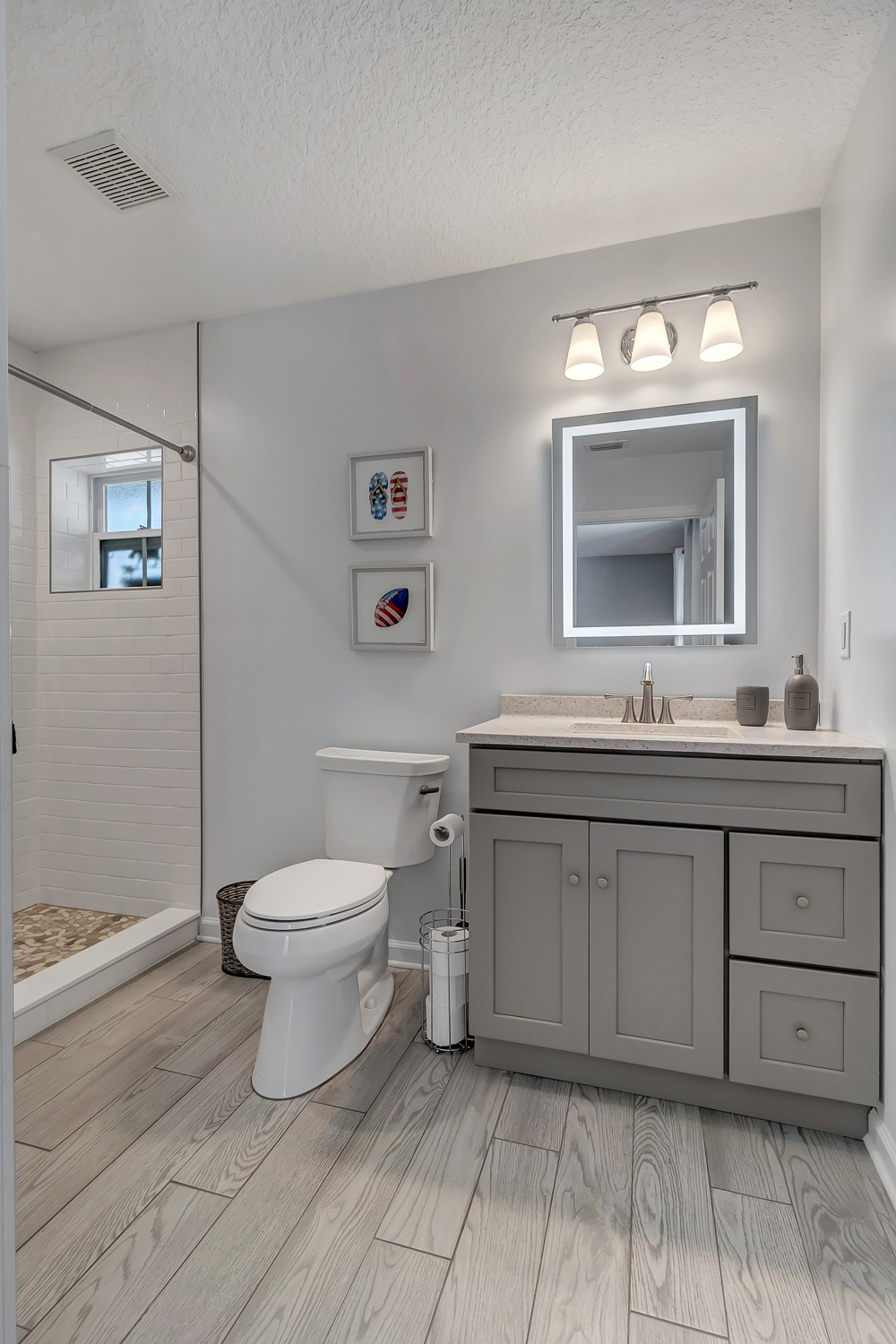 Toes in the Sand - Deck & King Bed | Photo 13