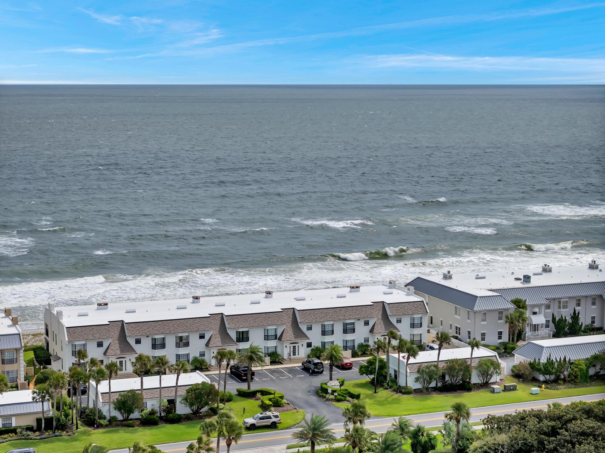 Wellness Retreat - Oceanfront condo w beach access | Photo 24