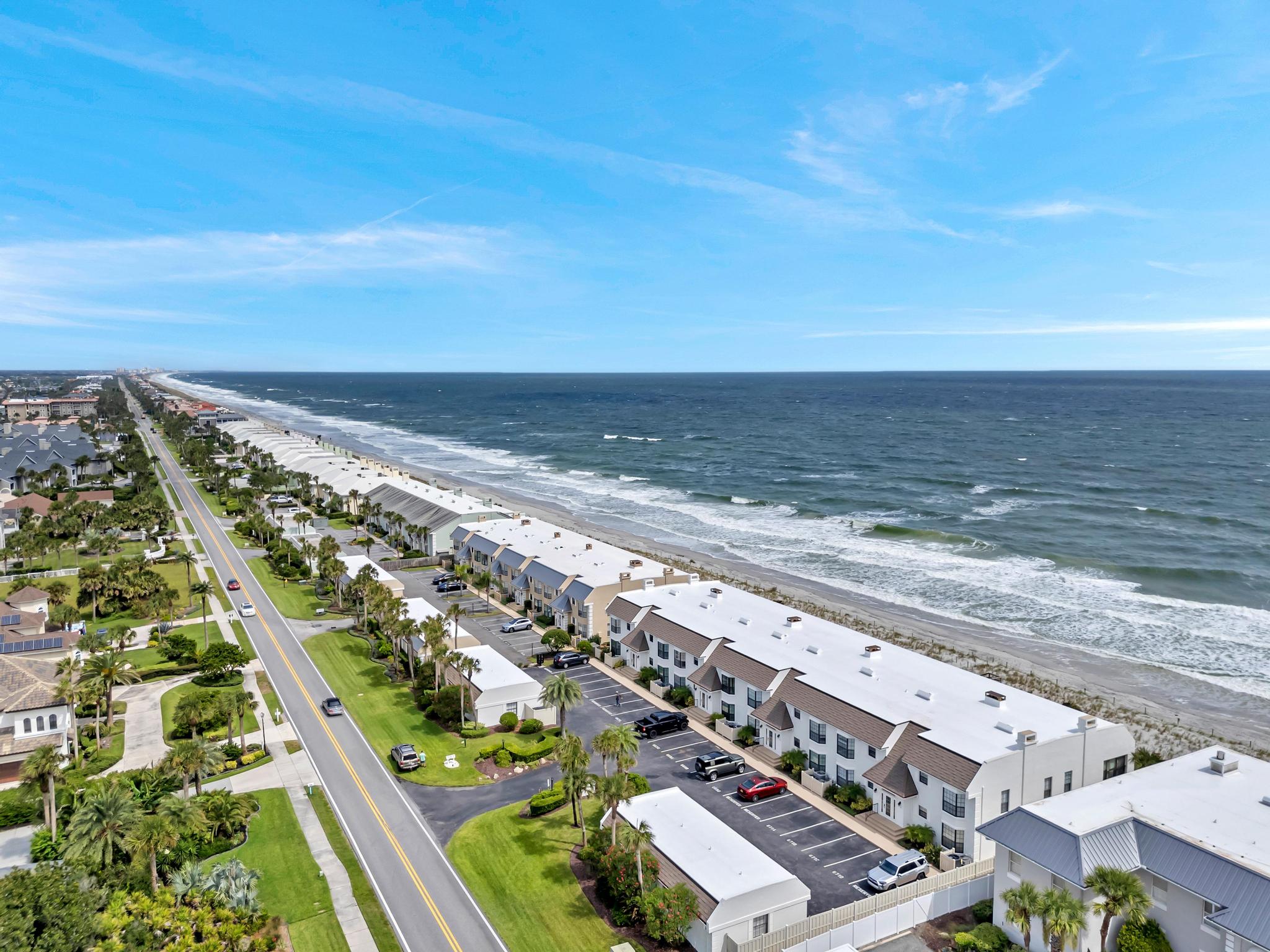 Wellness Retreat - Oceanfront condo w beach access | Photo 22
