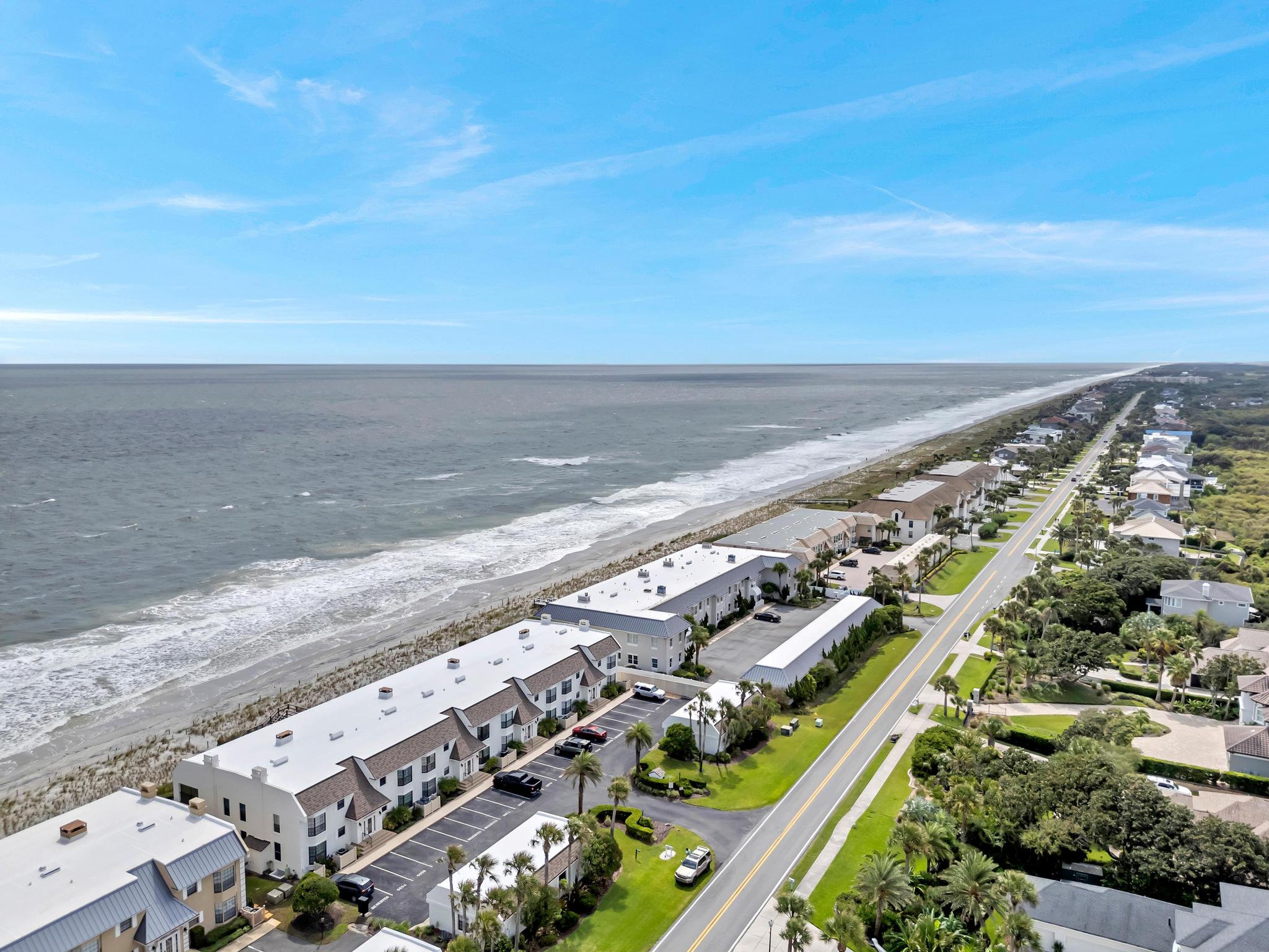 Wellness Retreat - Oceanfront condo w beach access | Photo 23