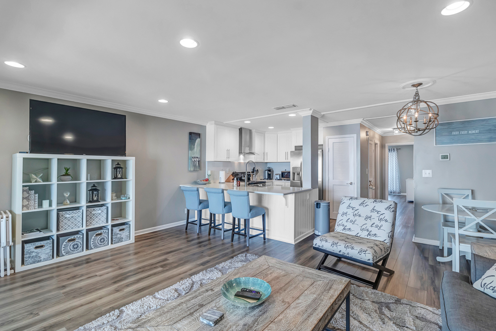 Wellness Retreat - Oceanfront condo w beach access | Photo 13