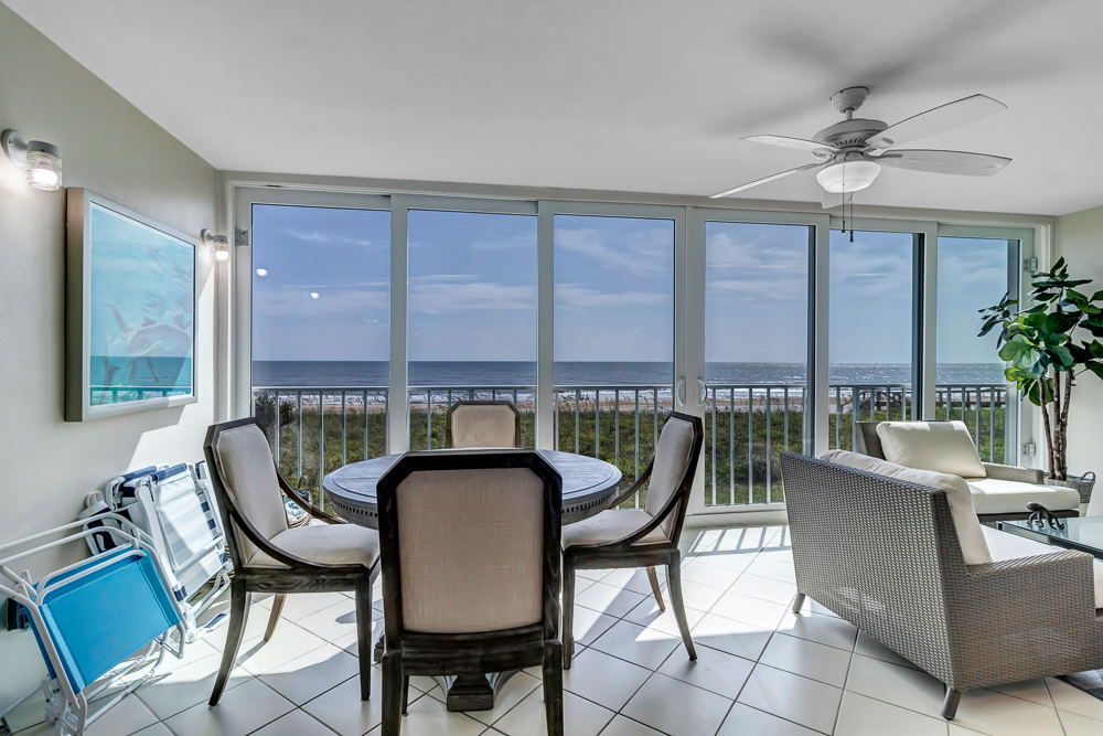 Sunshine Manor - Oceanfront Retreat | Photo 6