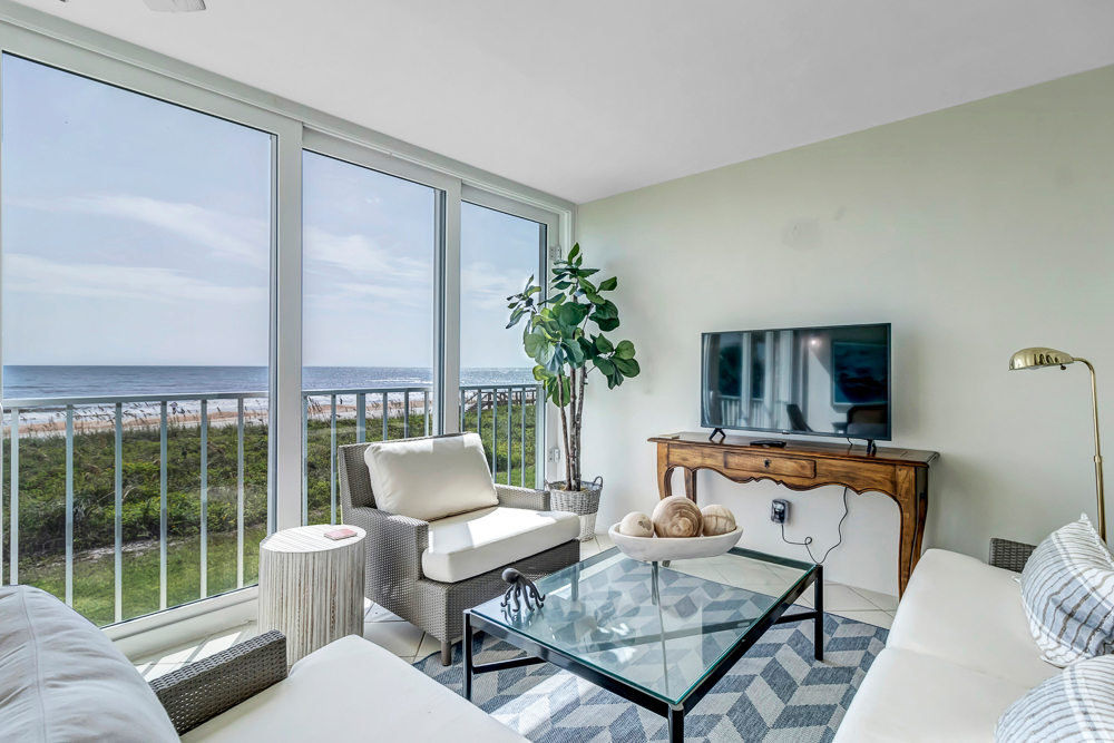 Sunshine Manor - Oceanfront Retreat | Photo 5
