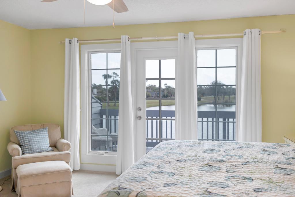 Beachy Vibes - 2BR w lake views & screened sunroom | Photo 22