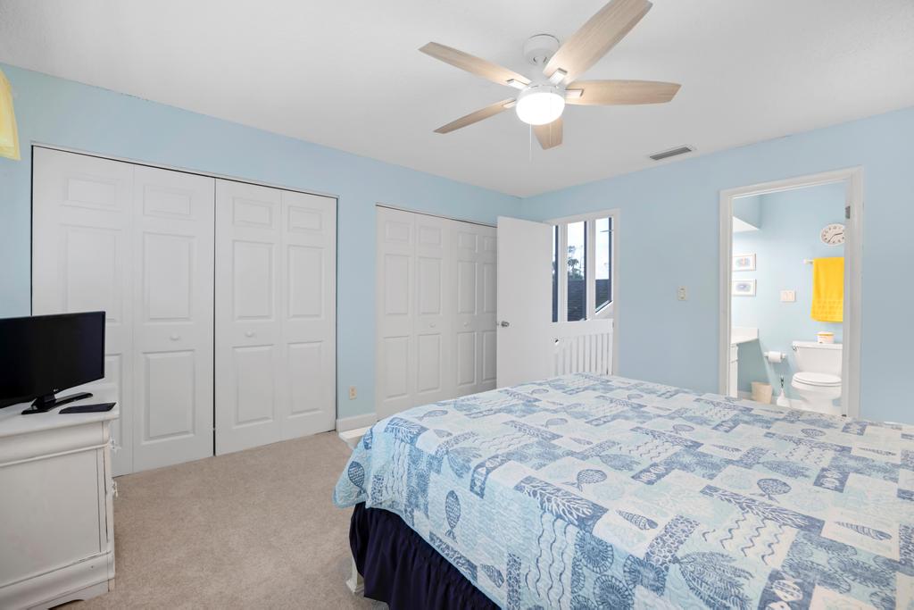 Beachy Vibes - 2BR w lake views & screened sunroom | Photo 30