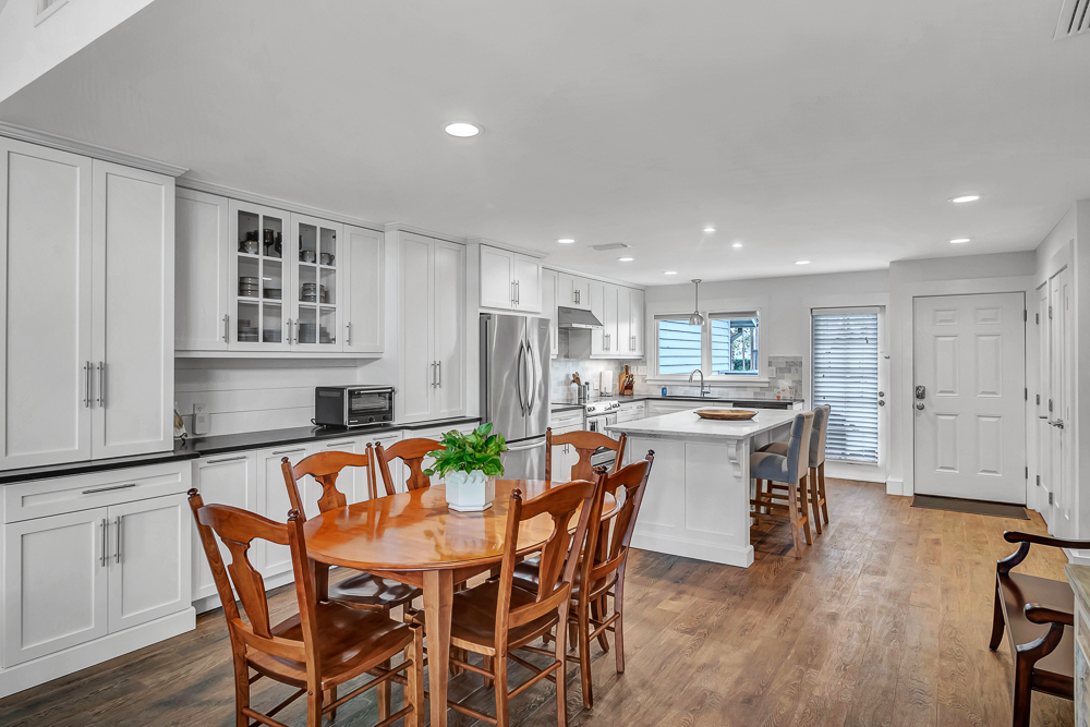 Sweet Retreat - Pool Access | Walk to Beach | Photo 10