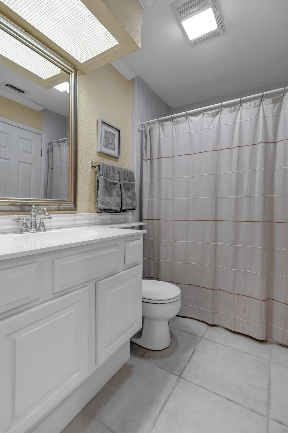 Belle Vue - Modern condo near beach w/ golf views | Photo 20