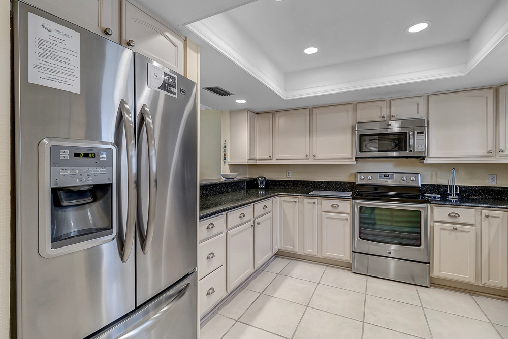 Belle Vue - Modern condo near beach w/ golf views | Photo 9