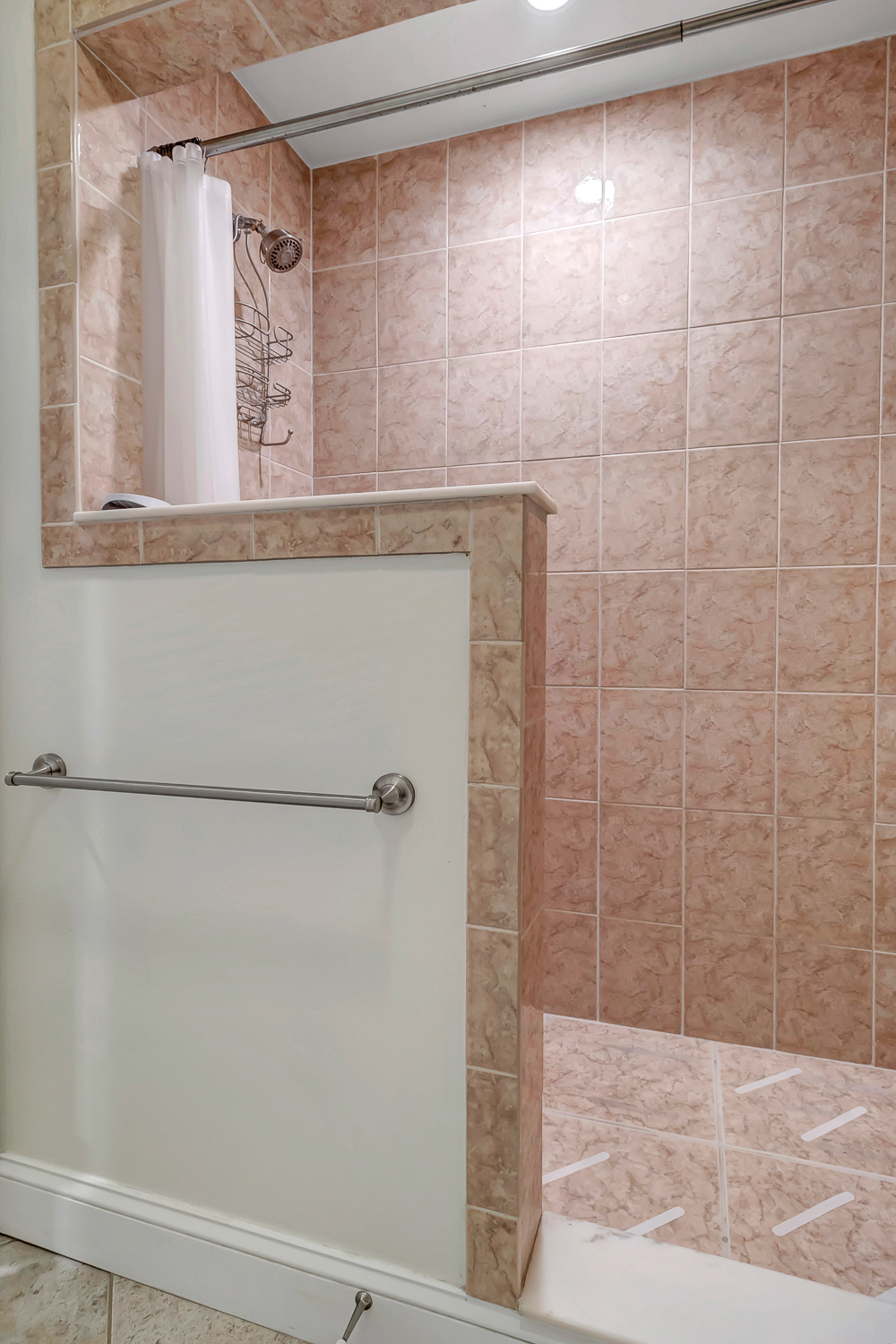 Endless Summers - Golf-view condo w/ beach access | Photo 19