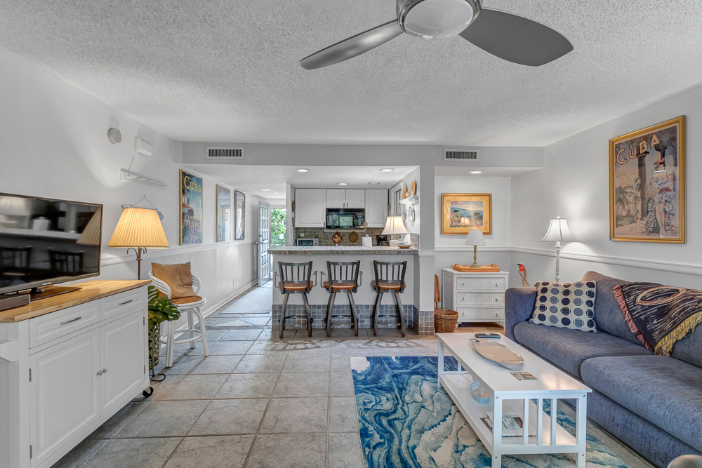 Cozy Beachside Villa | Photo 5