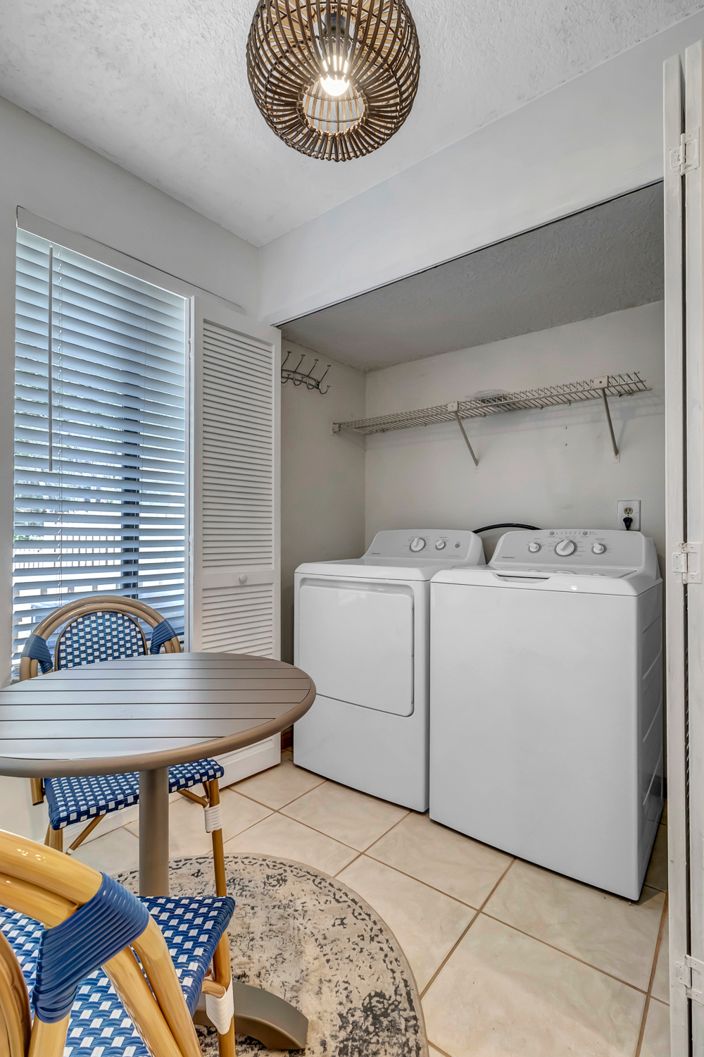 The Blue Turtle | Photo 15