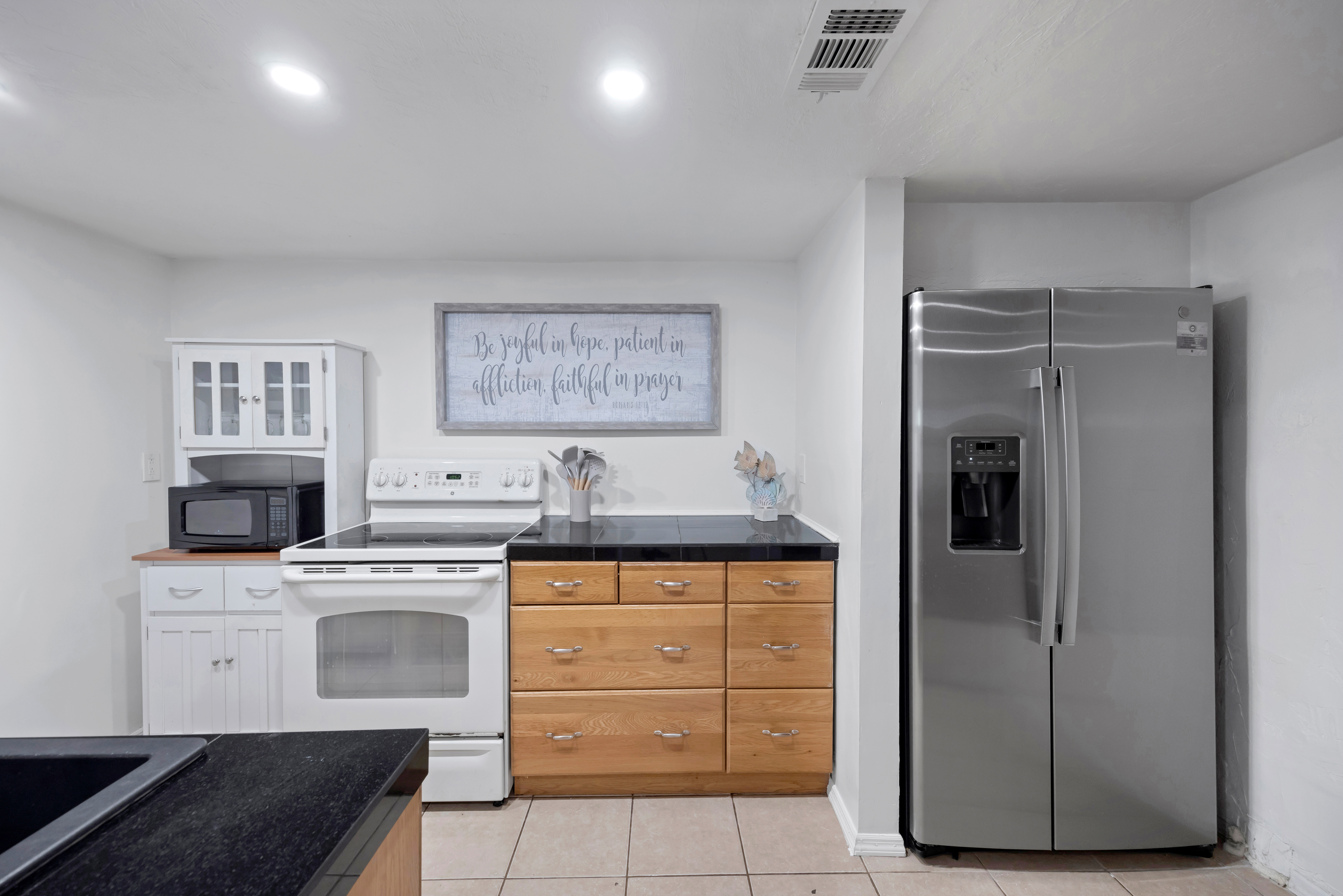 Seagate Escape - 2 BR condo w. Beach Access | Photo 5