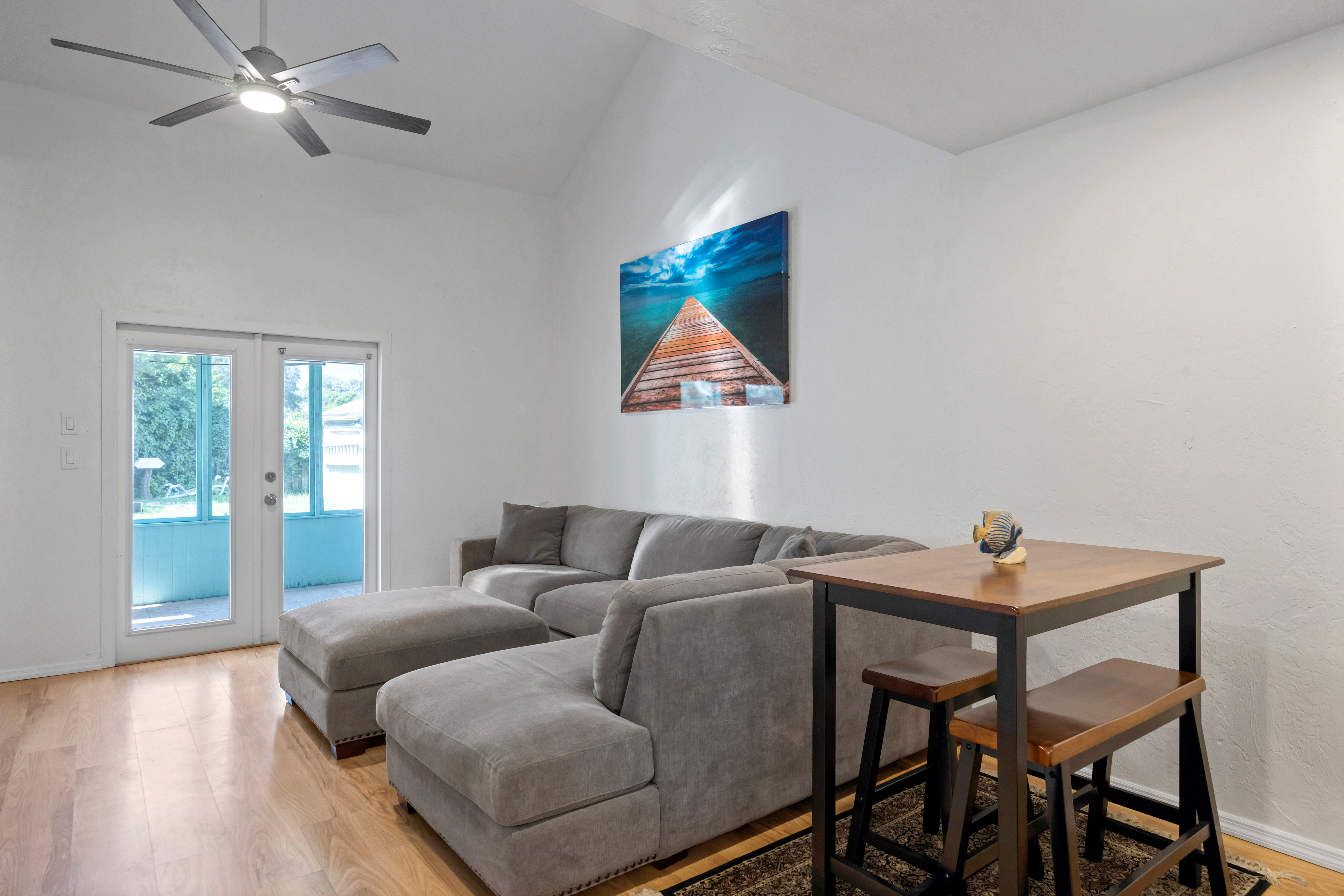 Seagate Escape - 2 BR condo w. Beach Access | Photo 11
