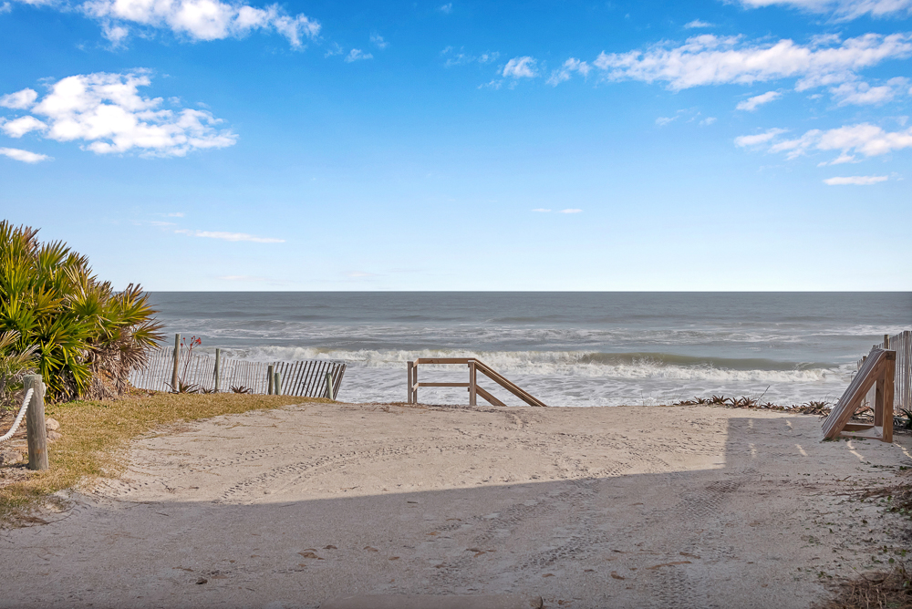 Seagate Escape - 2 BR condo w. Beach Access | Photo 32