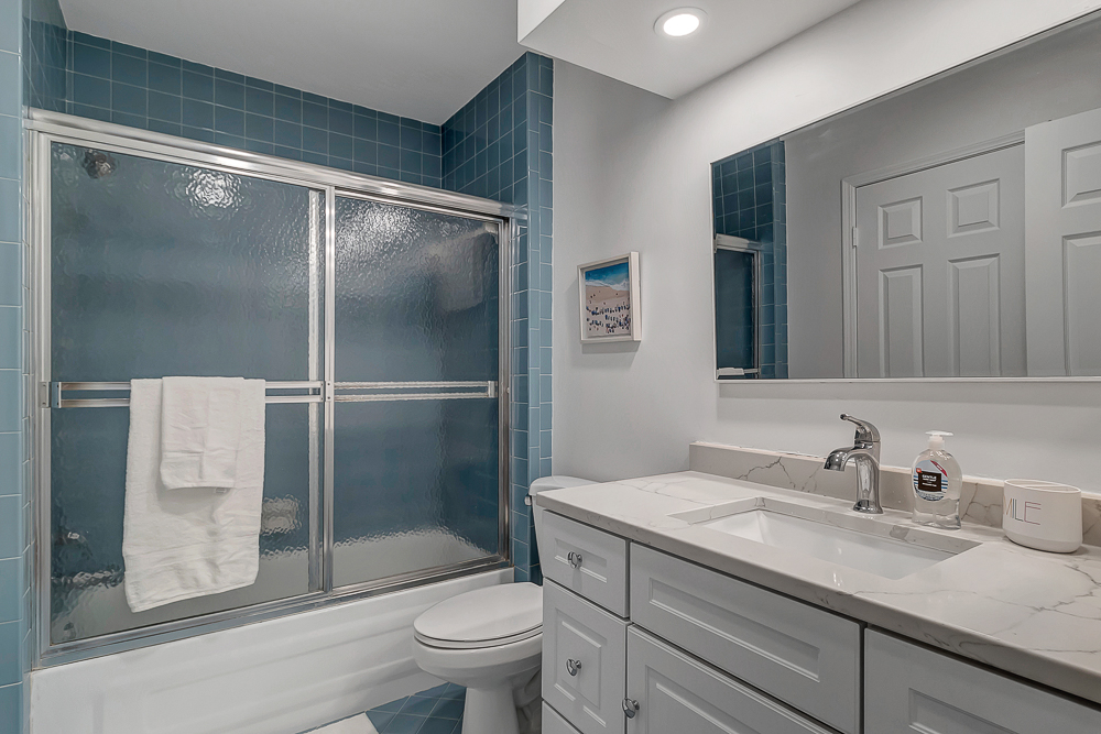 Sandy Dunes - Cozy 3BR w/ beach, pool & sunroom | Photo 22