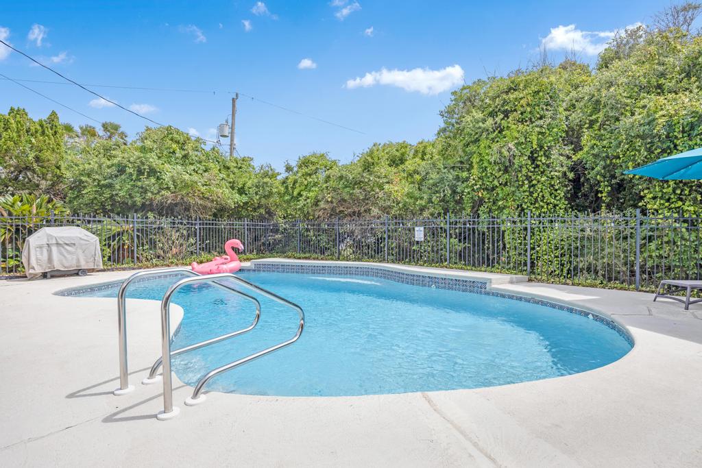 Second Wind - Chic 5BR home w pool & balcony views | Photo 45