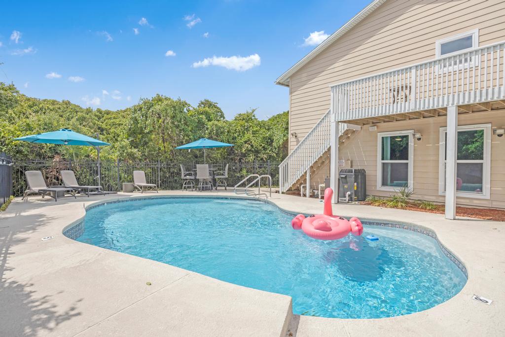 Second Wind - Chic 5BR home w pool & balcony views | Photo 47