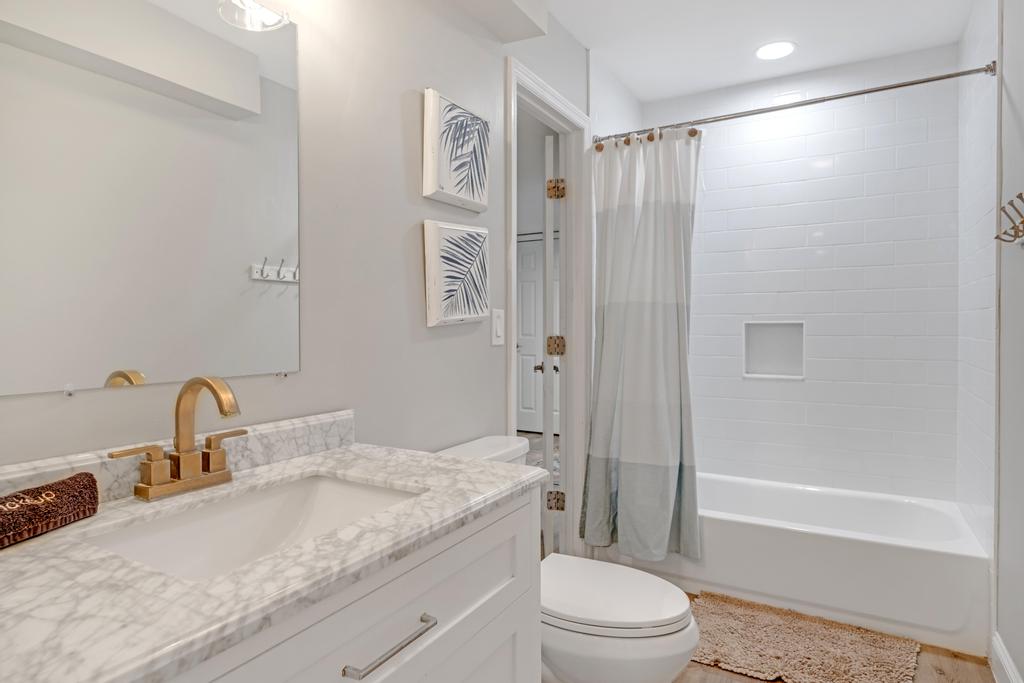 Second Wind - Chic 5BR home w pool & balcony views | Photo 40