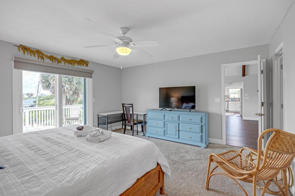 Second Wind - Chic 5BR home w pool & balcony views | Photo 23