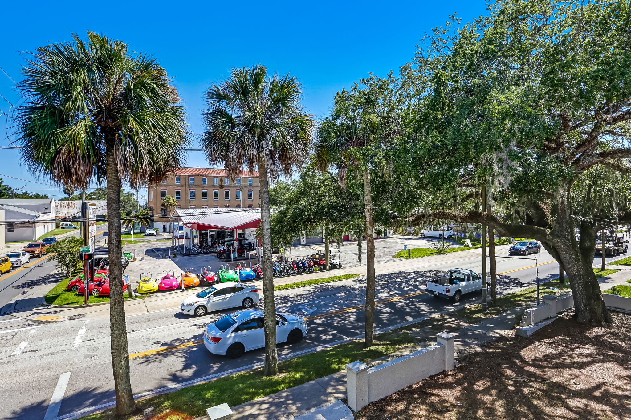 Plaza Alta on King - Downtown flat w veranda views | Photo 37