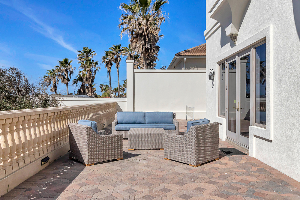 Tuscan Sunrise - Theater & Game Room | Photo 56