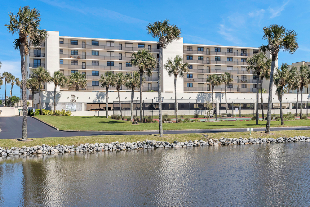 Crescent Surf - 3BR condo w/ pool & beach access | Photo 2